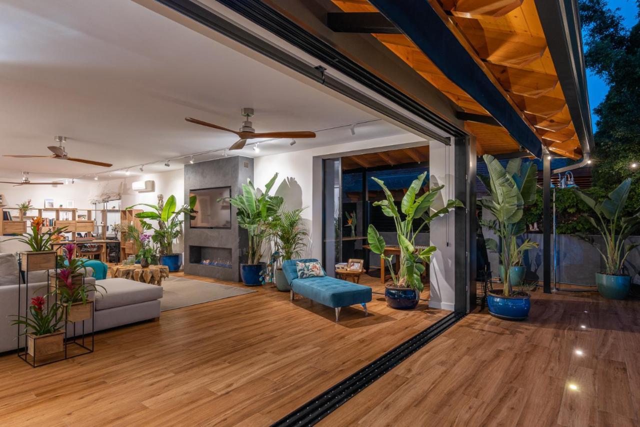 Barcelona'S Tropical Oasis Vila Sant Just Desvern Exterior foto